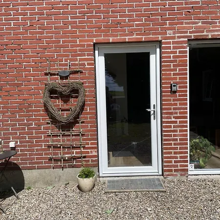 Hojmosegard Vaerelse 1 *